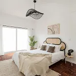 Casa Boma - Design & Spacious With Balcony - Alvalade Ii *