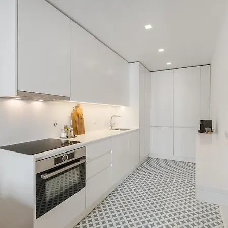 Casa Boma - Design & Spacious With Balcony - Alvalade Ii リスボン
